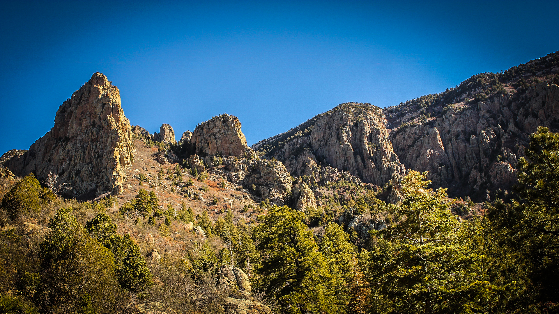 Image: Sandia Mountains ~ Albuquerque, New Mexico, USA